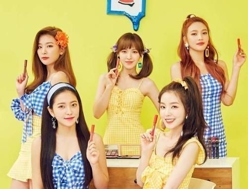 张润贞 她坠落舞台消失一年!如今再度复出主持,身体真实状态令人落泪