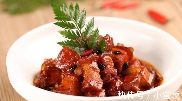 炒糖色, 糖一定不要直接下油锅! 做错1步, 肉不是不苦就是甜