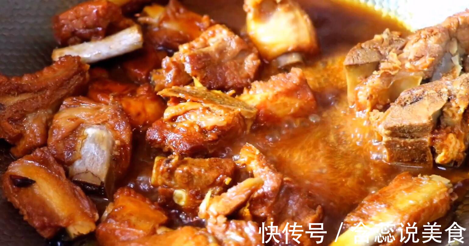 红烧排骨要不要先焯水教你这样做，排骨软嫩入味还不干柴