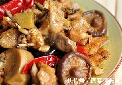 肥厚|泡香菇干，别只会加清水！再加这2样，十分钟快速泡发，干净肥厚