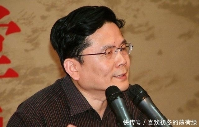 网络空间|余秀华:我是看不起汪国真的,因为他写的诗没有什么流传的价值