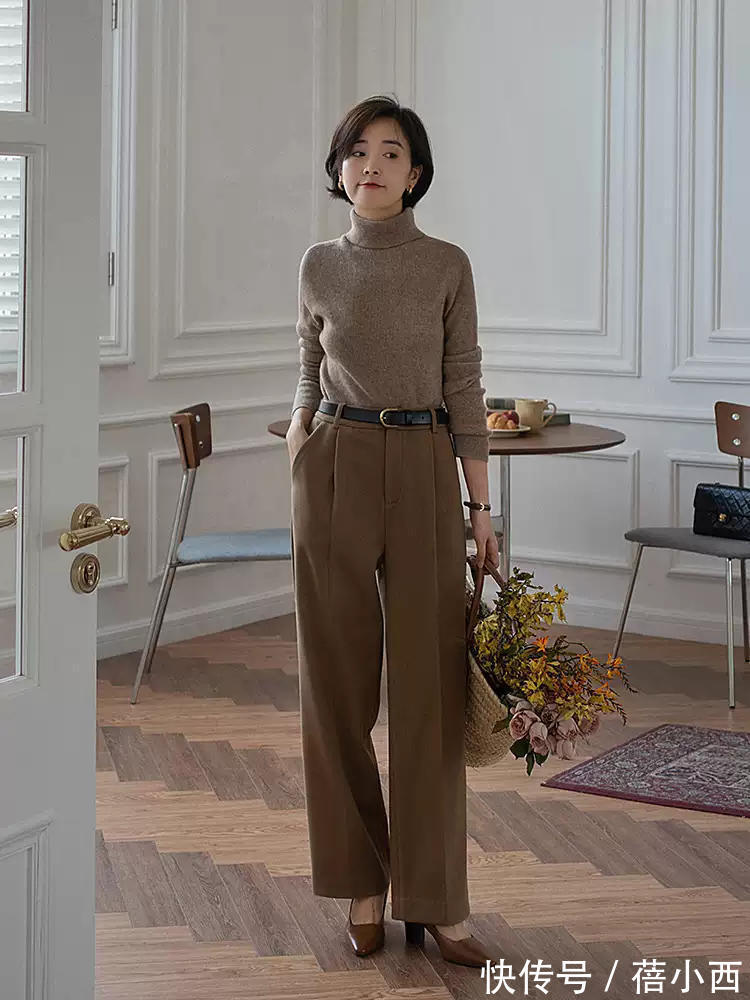 小蛮腰|论穿“毛衣+裤子”,就服这位158cm的素人博主,实用显瘦又提气质