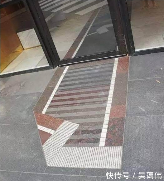 |趣味图片幽默段子笑话:这是一只成精了的骆驼鉴定完毕,哈哈哈