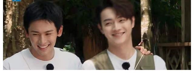 泡沫|许凯参加跑男全程高冷，被赞会擦地；张哲瀚调侃年过30要加强锻炼