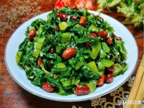 油炸花生米|花生米和它是绝配，简单拌一拌，美味下饭，营养极高，不懂太可惜