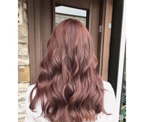 仙女必须染！时尚发色千变万化，怎么能够少了雾感色系的发色？