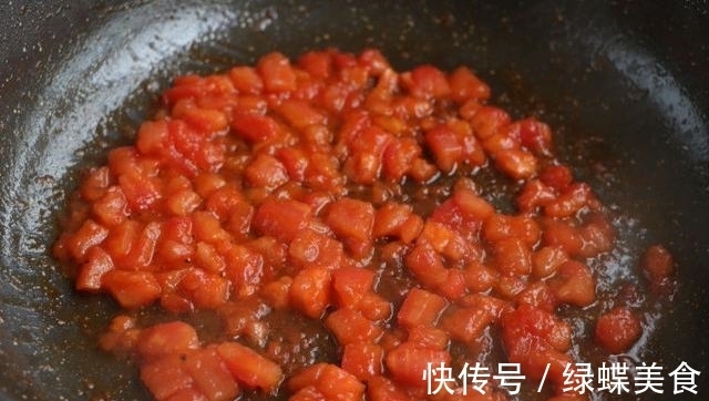 一款暖胃营养早餐,10分钟就能做好,没有鱼的小鱼面