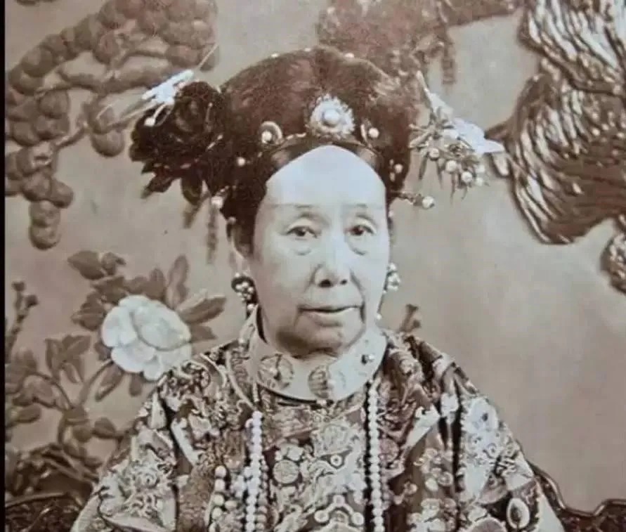 为她不会死|慈禧在死前为什么要杀掉光绪,慈禧当时的考虑,有点出人意外