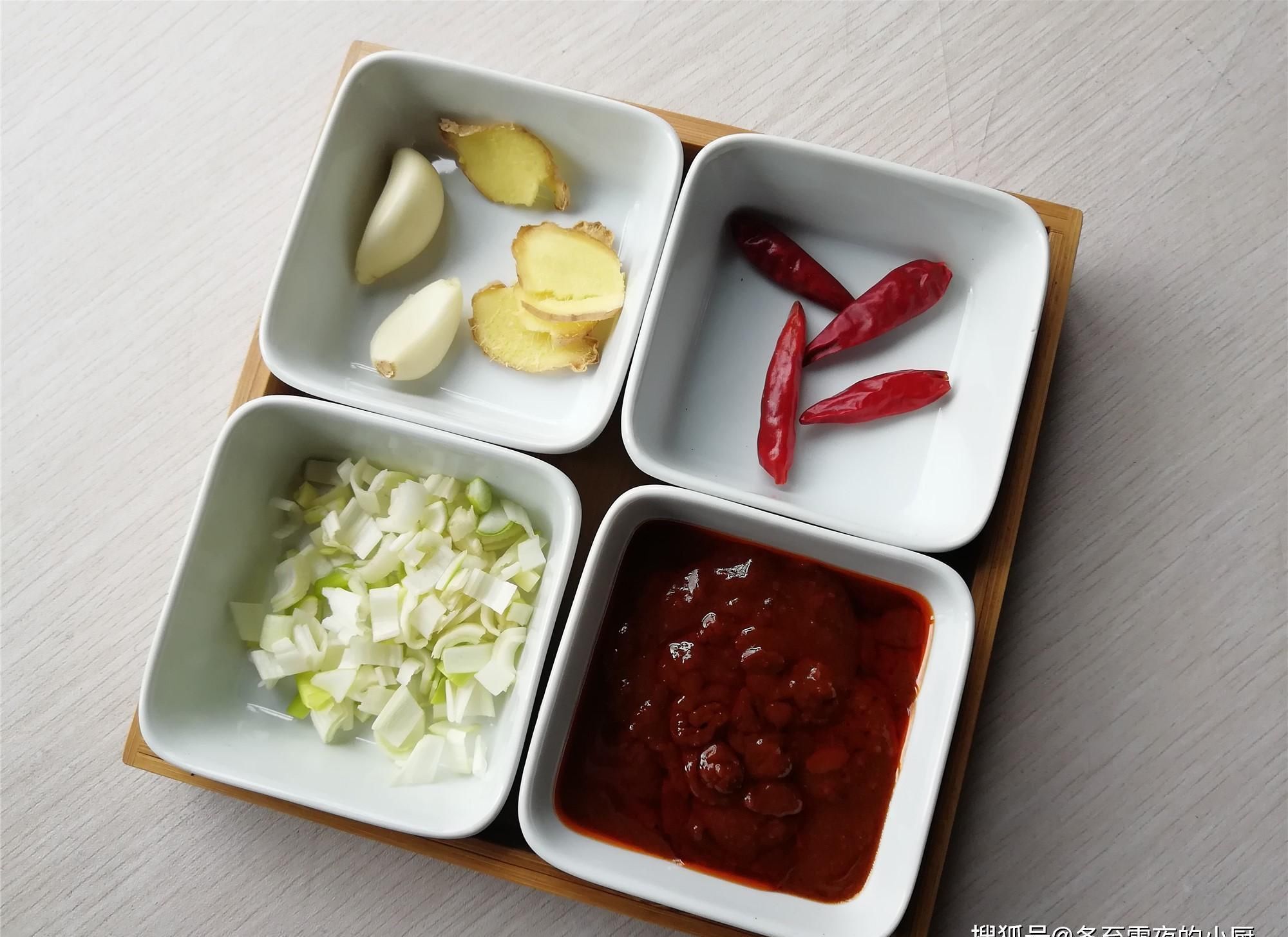酱香|一道用小河鱼做的东北农家菜，比鸡蛋酱好吃，酱香味浓、特别下饭