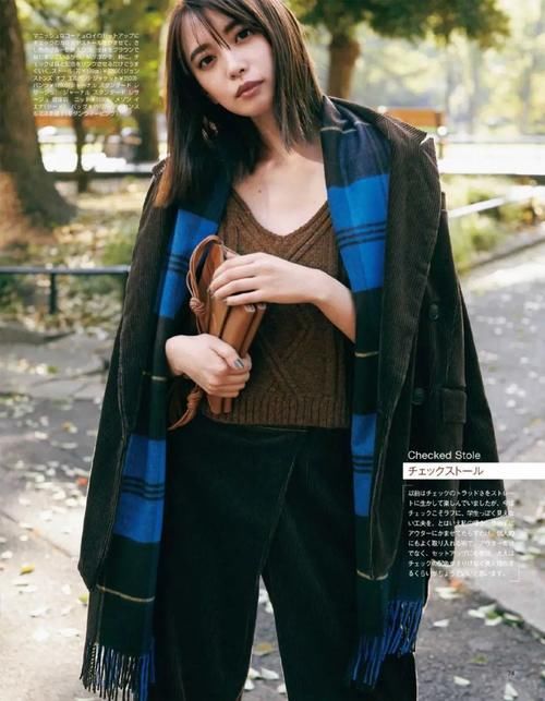 高级又显白，秋冬，穿上这个色的你更有魅力