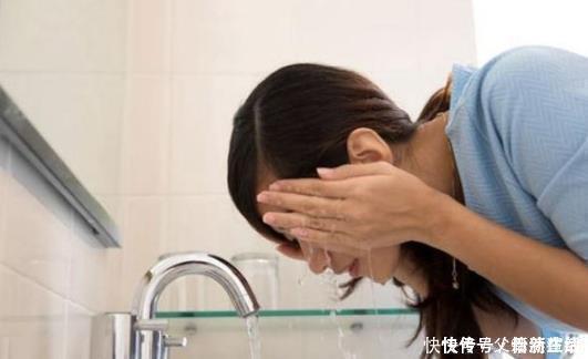 長壽|起床后的“長壽事”,不是刷牙也不是喝水,多半人還不清楚!