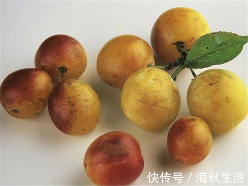 夜猫族|女性不想显老，多吃3种食物，延缓衰老，美容养颜，早吃早受益