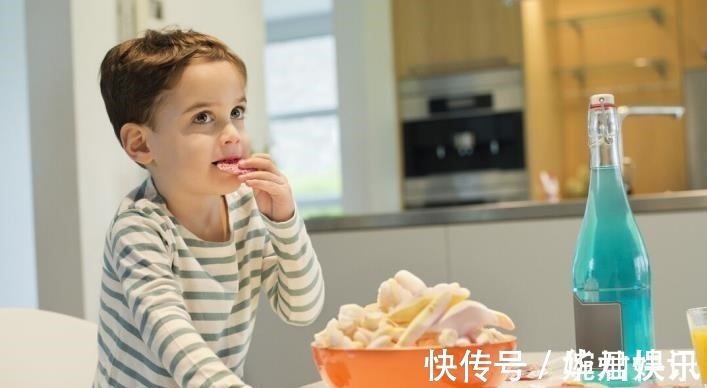 脾胃|8岁孩子身高将近140,提醒:孩子出现4种表现,要尽早调理