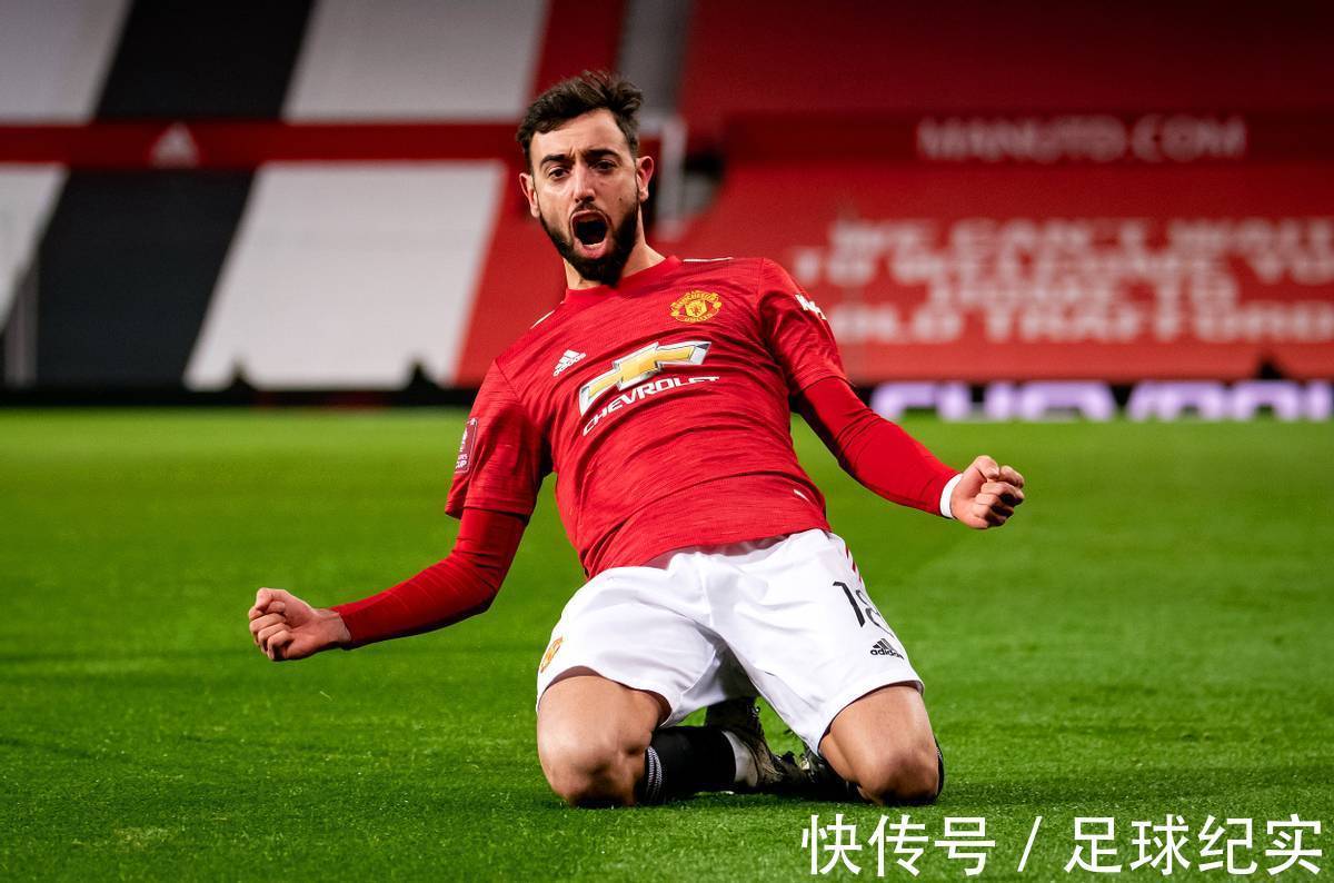 c罗|曼联更衣室问题又来了!C罗高薪低能惹不爽,德国足球教父也没用
