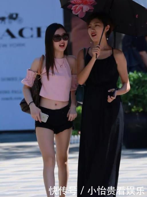 个个|街拍美图非常喜欢小姐姐们的这身打扮,个个青春洋溢且大方时尚