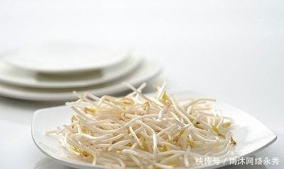 这4道菜聪明人从不吃，医生说“很脏”，没营养还伤身！