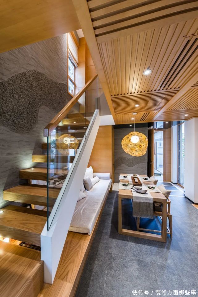 铁艺|复式房楼梯装修太愁人?学学年轻人这样设计,不仅显档次还有艺术感!