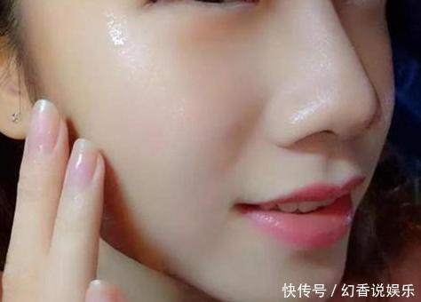 厨房中的两样，加在一起有美白祛斑的效果，做水嫩白皙女人