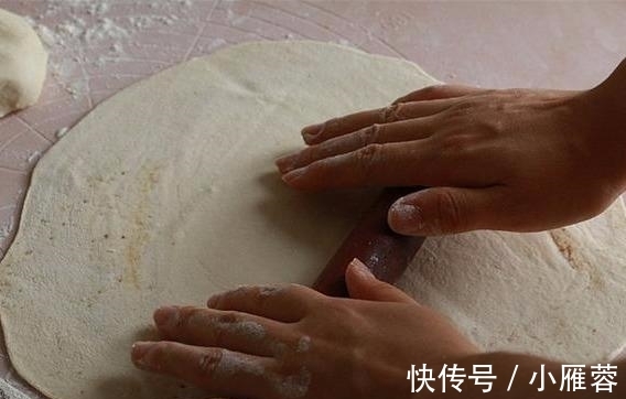 配方|最正宗酱香饼做法，教你详细酱料配方，柔软多层，太香了