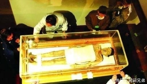 用月球土壤也婉拒交换的辛追夫人头发,究竟隐藏着什么大秘密?