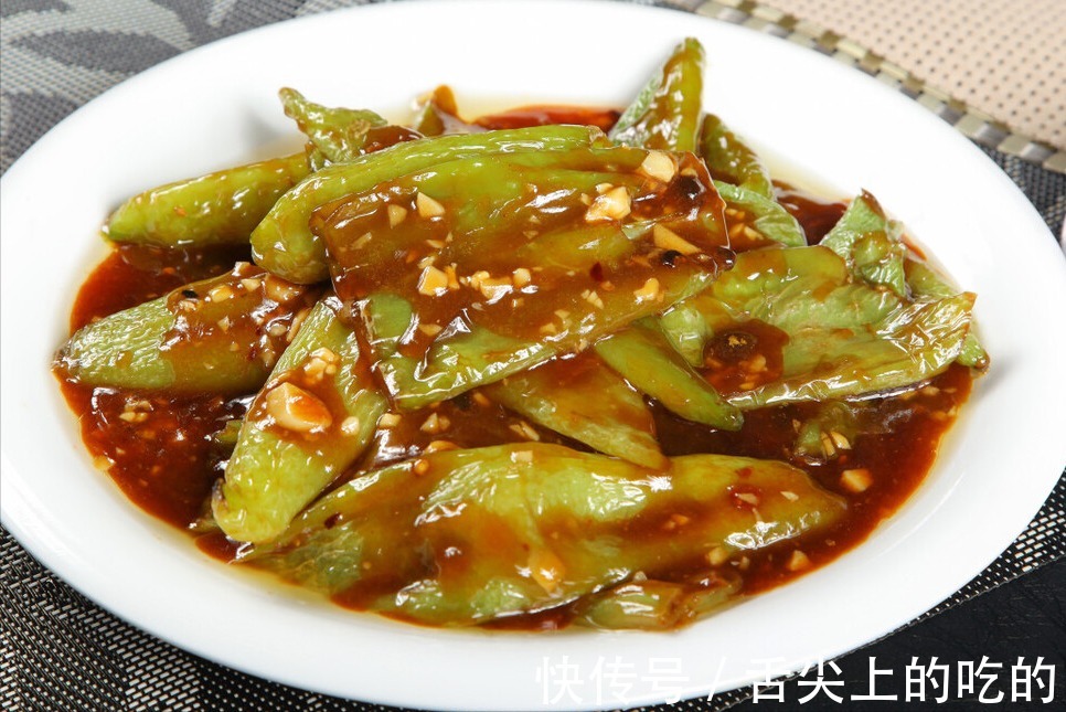 入味|做虎皮青椒，万不能直接倒油，提前多做1步，起皮还入味，真下饭
