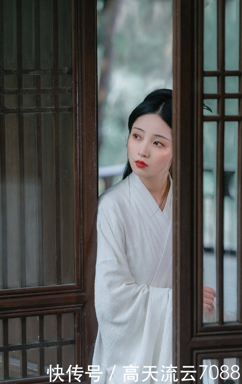 平水韵|七绝《心绪乱》平水韵