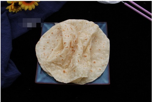 教您家常烙饼的做法,放凉都不会硬,软香可口特简单