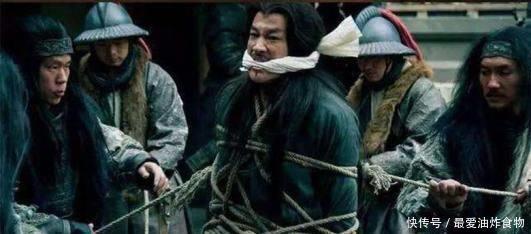 曹操|曹操看走眼遗弃一小将，改投刘备后，领兵3万吊打魏国20万！