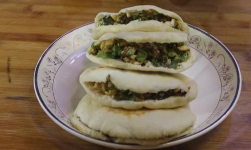 面粉|面粉不再蒸馒头了,教你1个秘制做法,出锅比吃肉还过瘾