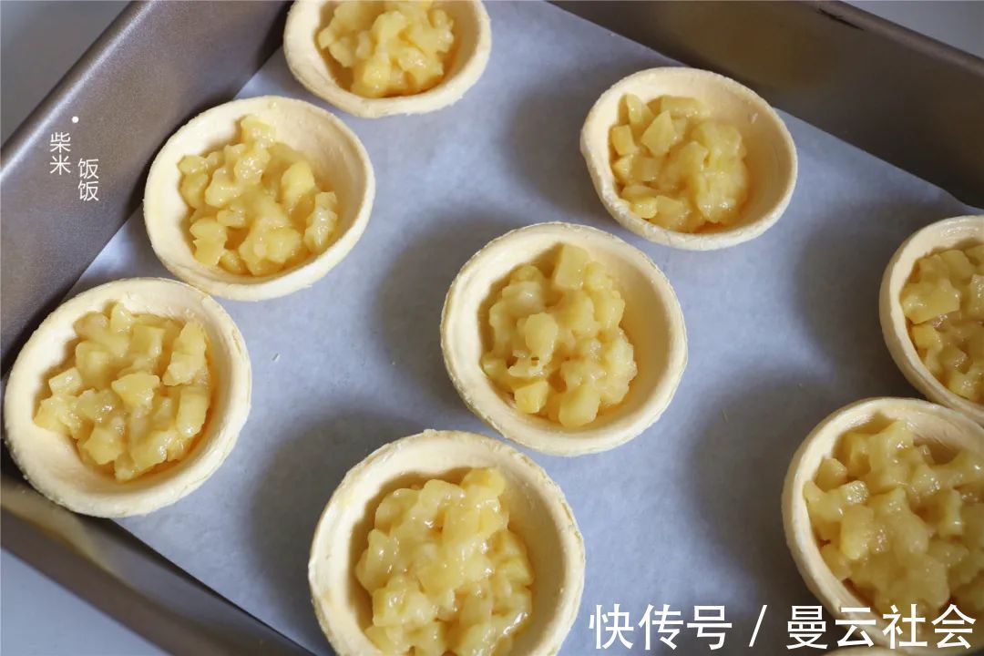 一日三餐|苹果换一种吃法，两口一个酥掉渣，孩子特别喜欢，太好吃了
