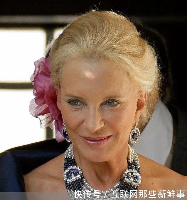 最爱 那么重的耳环为什么却成为了王室女性的最爱!