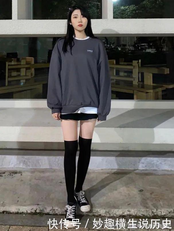 别再这样穿卫衣了!真的很low!