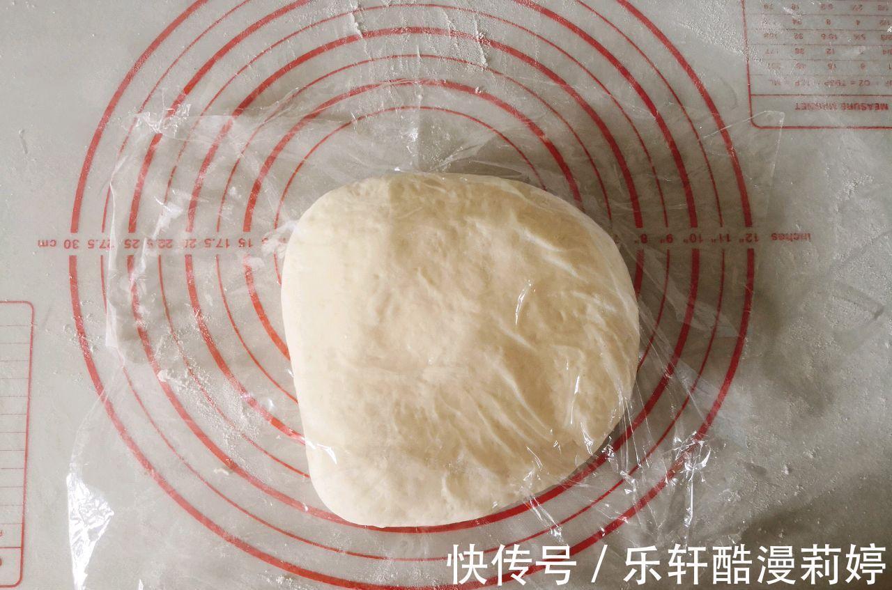 泡打粉|做红糖黑芝麻饼一点都不难，又软又有嚼劲儿，营养健康还好做