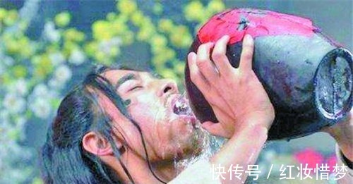 石延年#诗鬼李贺写“天若有情天亦老”,唐朝才子没接上,宋朝才现下半句!