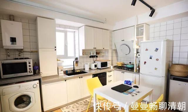 齐家敏敏|30㎡超小户型，她榨干每1㎡空间！挤出独立卫生间和双人床大卧室