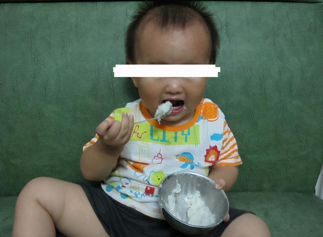 爷爷|4岁孩子铅中毒,智商恐再难发育,医生2种食物尽量别给娃吃