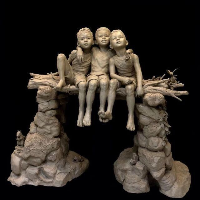 vega@被公认最具大师潜质的美女雕塑家,人体作品生动又别出心裁!