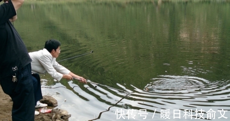 多倍速|大鱼咬钩前原来有征兆，知道了，以后大鱼再也别想跑