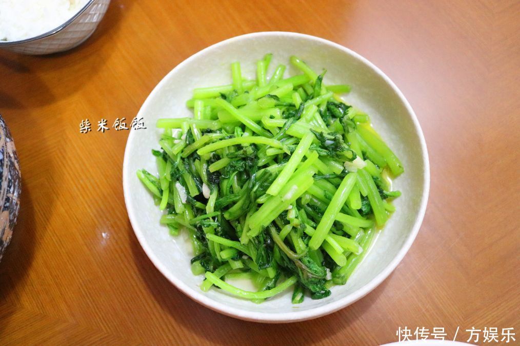 我家晚餐，3个家常菜1个汤，朋友说这搭配太好了