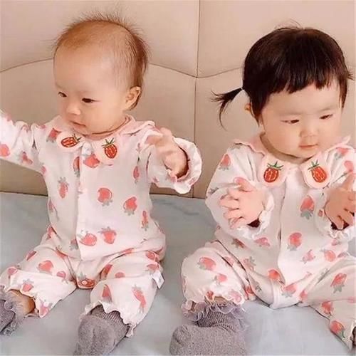 双胞胎|“超好认双胞胎”走红，看发量就能分清，网友：宝妈太偏心