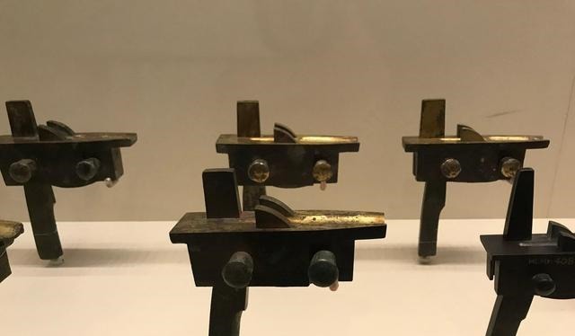 锈迹斑斑|满城汉墓中锈迹斑斑的文物,却代表着划时代的进步