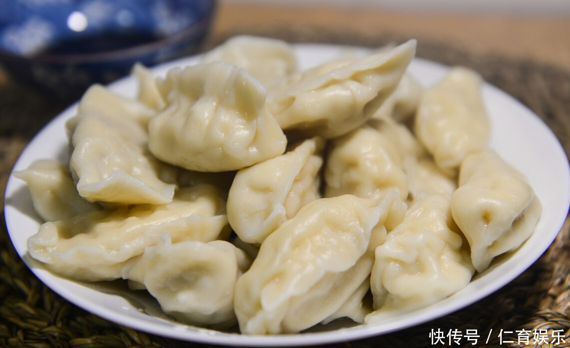 正确|拌饺子馅,加生油还是熟油?教你正确做法,别加错了,味道差很多