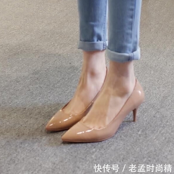 高跟鞋一定要选优质的，版型好的，才能美腻不累脚
