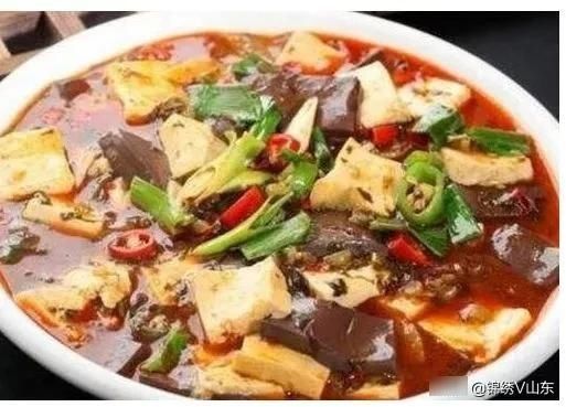 周末，公婆来我家，我做了12道菜，荤素齐全，难得一聚很是开心