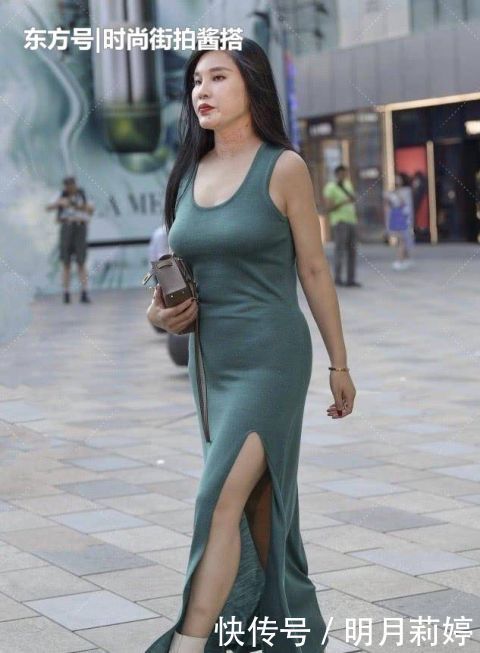 时髦|今夏潮流的墨绿色连衣裙,时尚女郎手把手教你如何穿搭的“时髦”