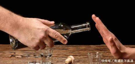 白酒度数越高就越辣?很多人误解了,白酒度数高跟辣喉没直接关系