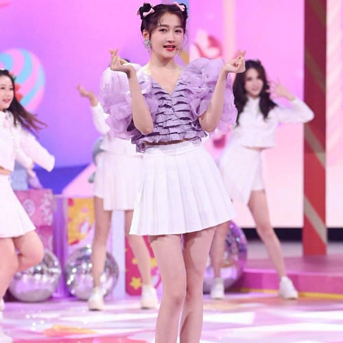 王牌對王牌|關(guān)曉彤在《王牌》懂得了改變,也找到自己的優(yōu)勢條件,明顯成熟了