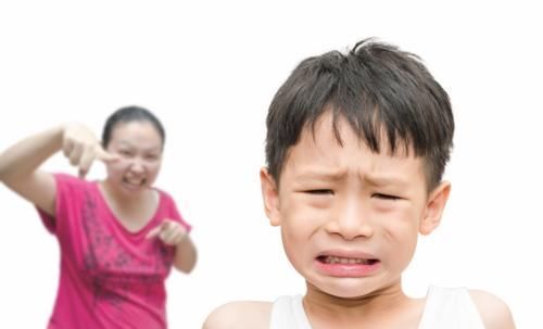 专家|育儿专家付小平:优秀的孩子,通常都赢在他们有个“懒妈妈”