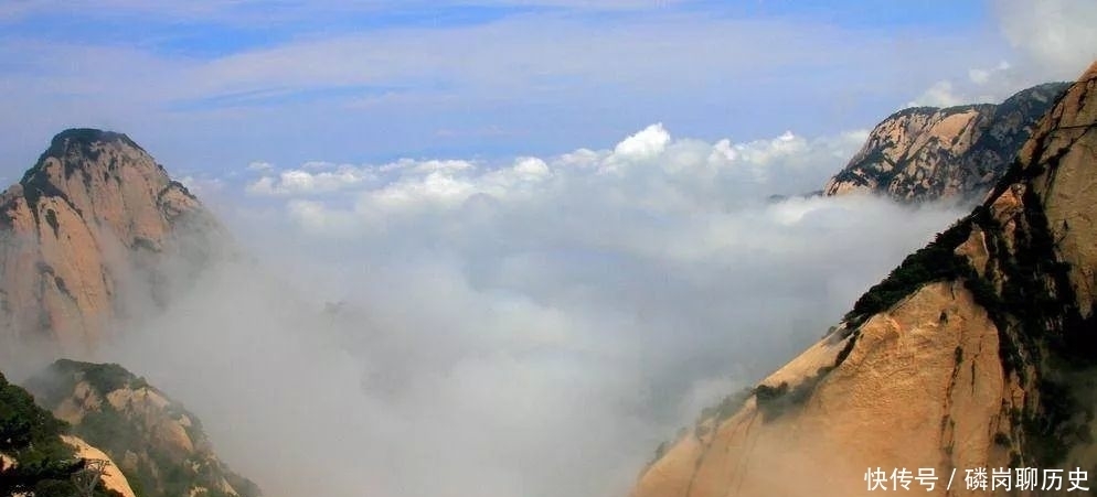 华山|华山像一条盘踞的苍龙，雄伟巍峨，让我们共同来走进这如此美的风景！