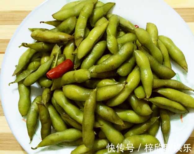 翠绿|水煮毛豆,不要直接下锅,记住3个技巧,毛豆翠绿又入味